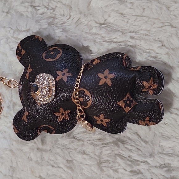 Luxury teddy bear 🧸 keychain bag charm - Picture 2 of 5